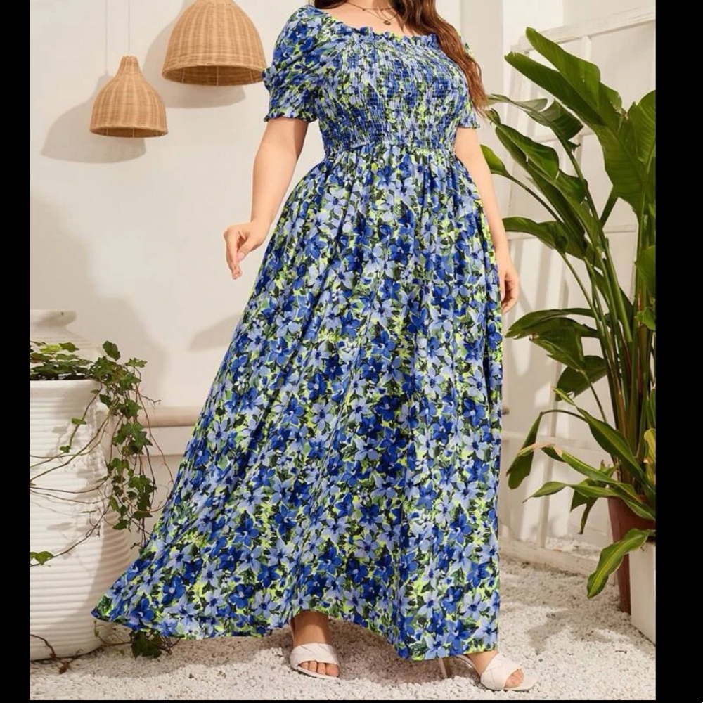 Bohemian Boho Plus Size Floral Print Smocked Maxi Dress - Picture 6 of 9